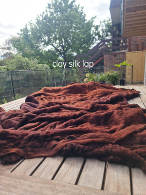 
                  
                    Silk Lap | Clay
                  
                